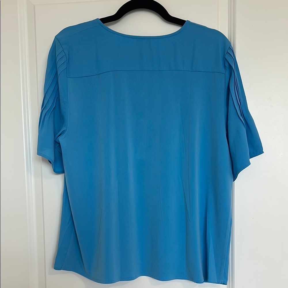 Blue Women's Top - Picture 3 of 3